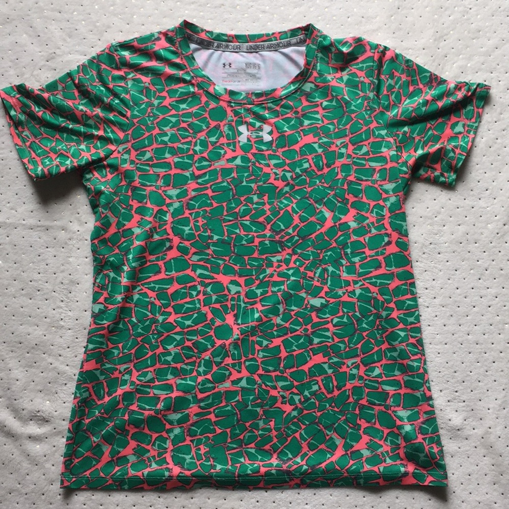 Under armor exercise t-shirt